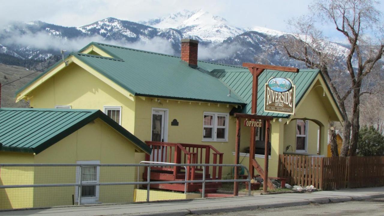 Yellowstone Riverside Cottages Gardiner Exterior foto